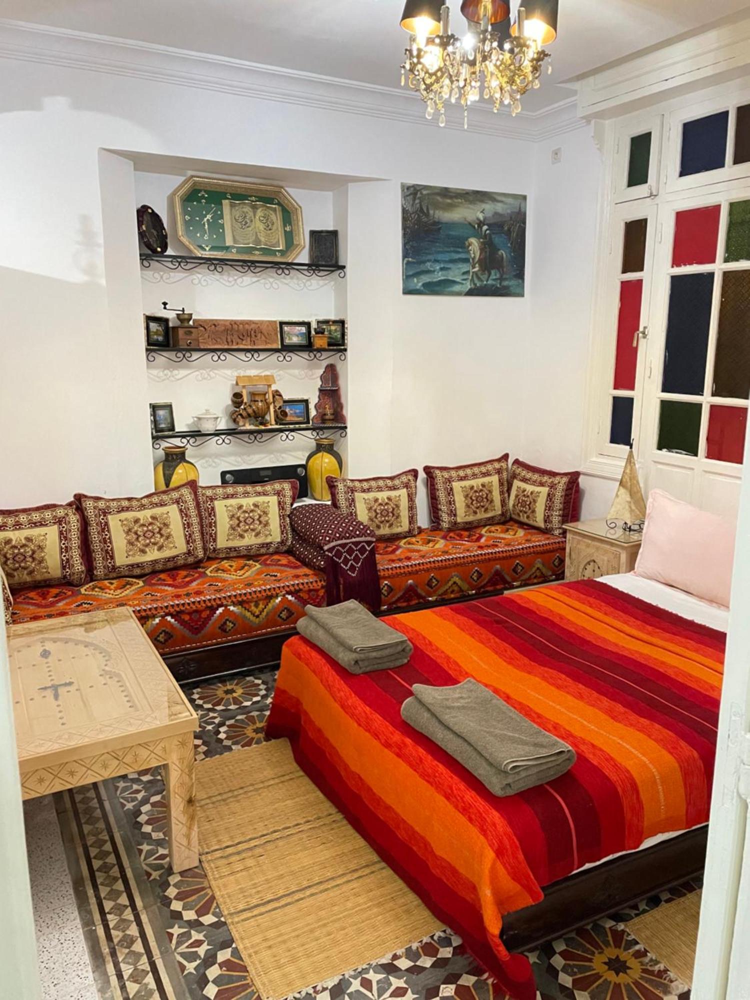 Dar Lghzal Special Offer In Rabat Winner Of Guest Experience 2025 Awards Traditional Sahrawi And Berber Privative Villa With Swimming Pool Jacuzzi Sea View And On Site Restaurant Ideal For Family And Groups In Rabat'S Center No Car Required المظهر الخارجي الصورة