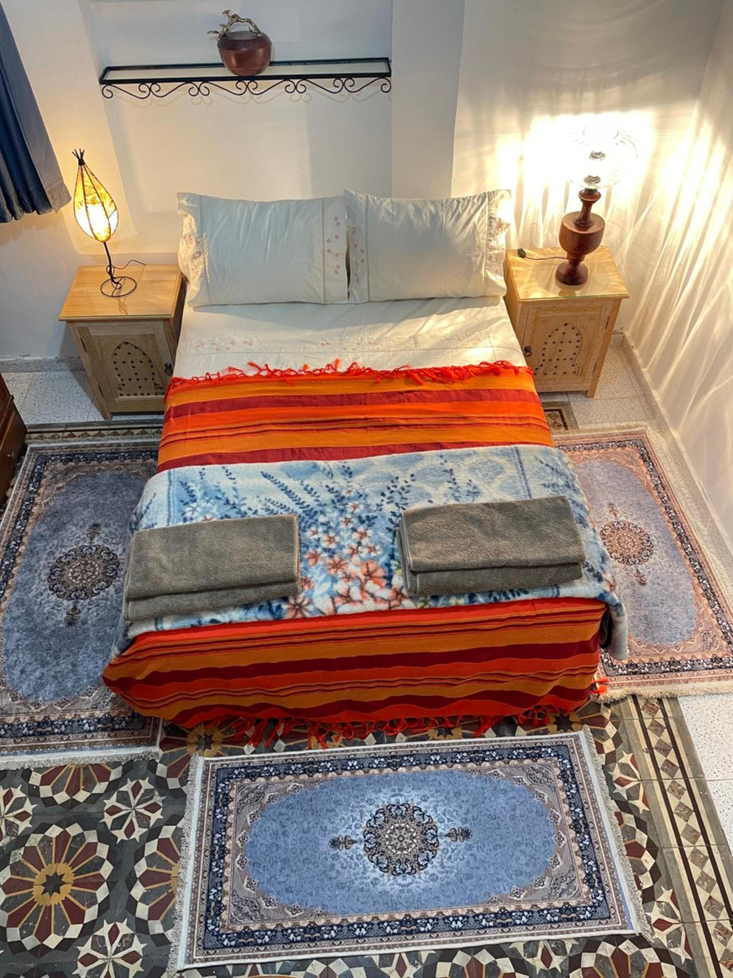 Dar Lghzal Special Offer In Rabat Winner Of Guest Experience 2025 Awards Traditional Sahrawi And Berber Privative Villa With Swimming Pool Jacuzzi Sea View And On Site Restaurant Ideal For Family And Groups In Rabat'S Center No Car Required المظهر الخارجي الصورة